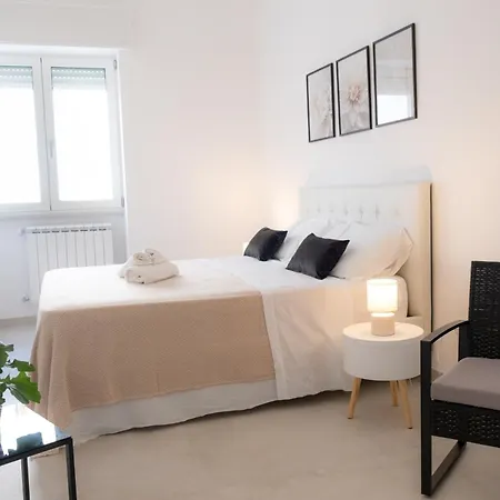 Magnifica Con Giardino Nel Centro Apartment Lecce