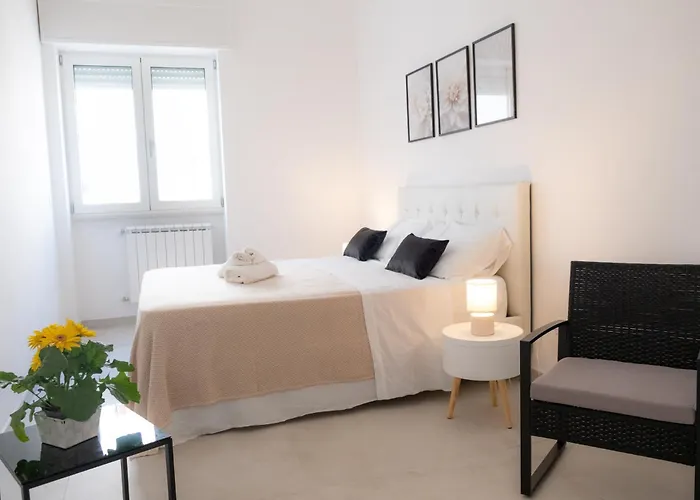 Magnifica Con Giardino Nel Centro Daire Lecce