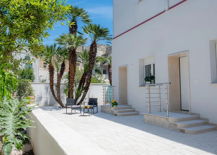 Magnifica Con Giardino Nel Centro アパート